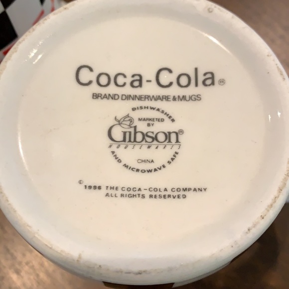 Vintage Coca Cola Checkered Coffee Mug - By Gibson - Picture 3 of 3
